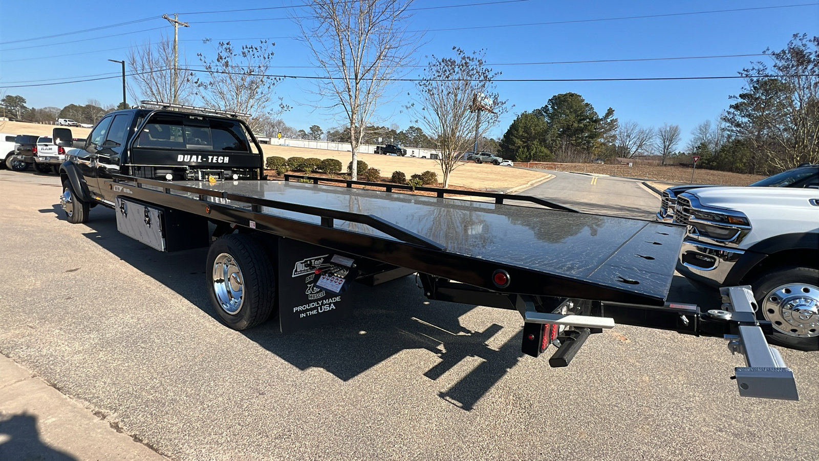 New 2025 RAM 5500 4x4 Crew Cab image 10