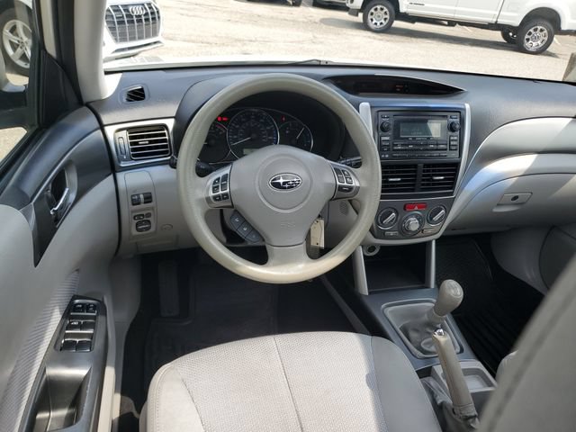 Used 2011 Subaru Forester 2.5X Premium w/ All-Weather Pkg AWD/4WD image 12
