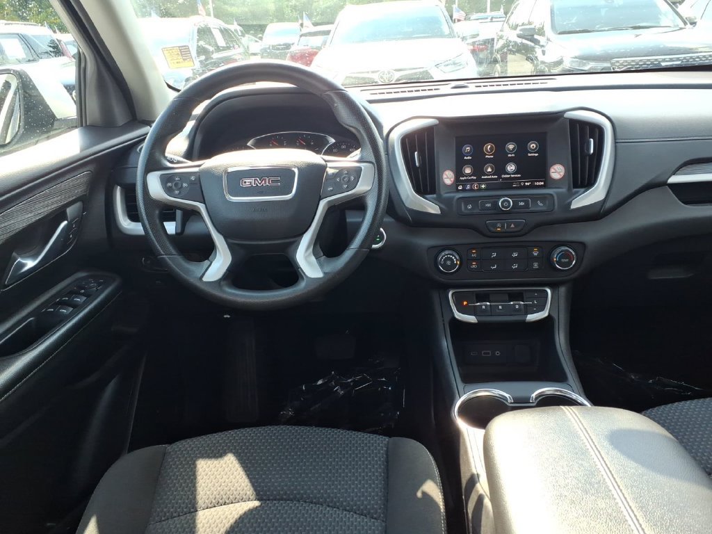 Used 2024 GMC Terrain SLE AWD/4WD image 15