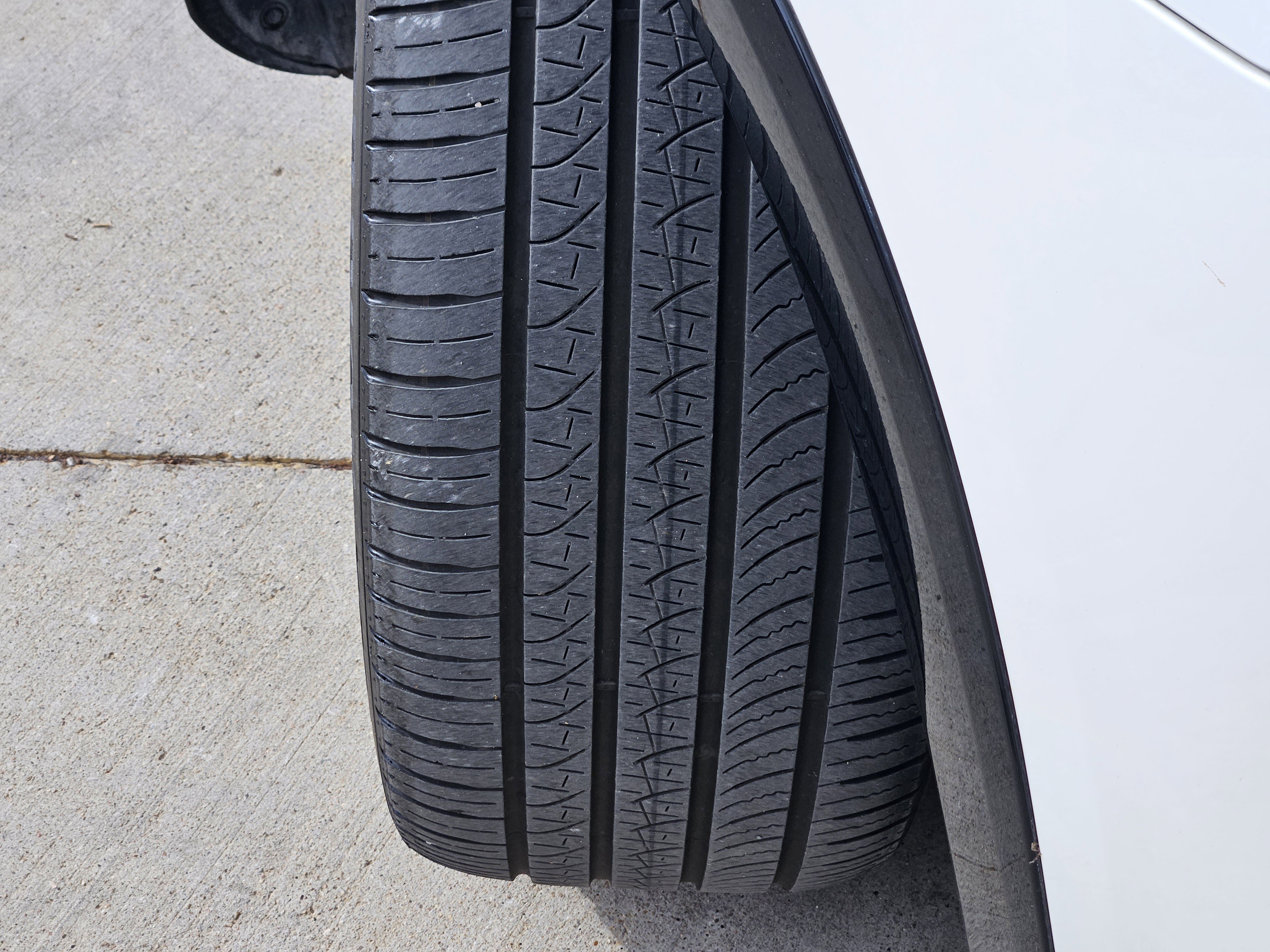 Used 2023 Mercedes-Benz EQS 580 4MATIC SUV image 12