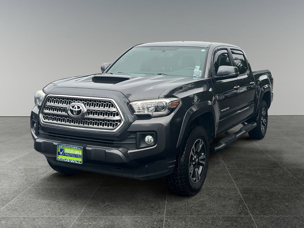 Used 2016 Toyota Tacoma TRD Sport w/ Towing Package image 3