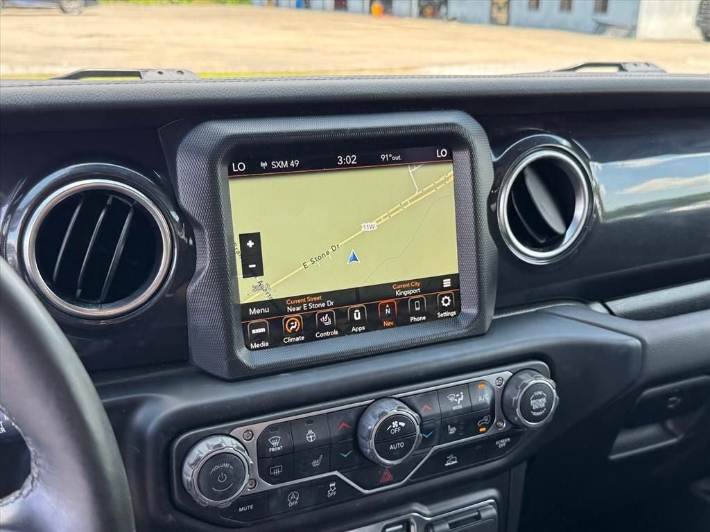 Used 2023 Jeep Wrangler Unlimited Sahara AWD/4WD image 27