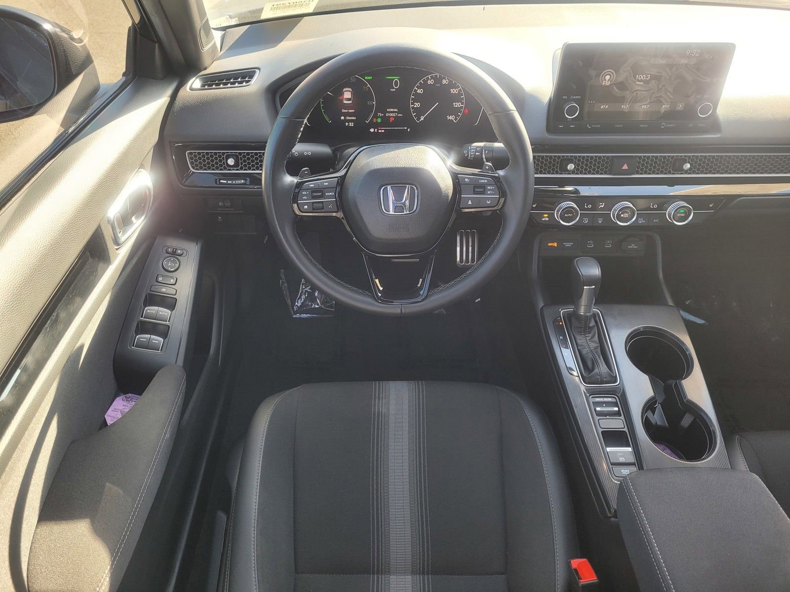 Used 2025 Honda Civic Sport image 12