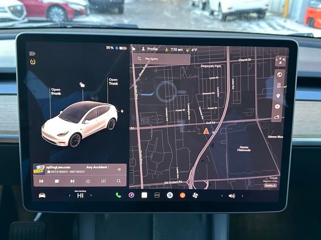 Used 2022 Tesla Model Y Long Range image 14