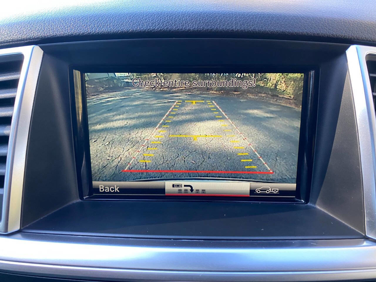 Used 2015 Mercedes-Benz ML 350 4MATIC image 27