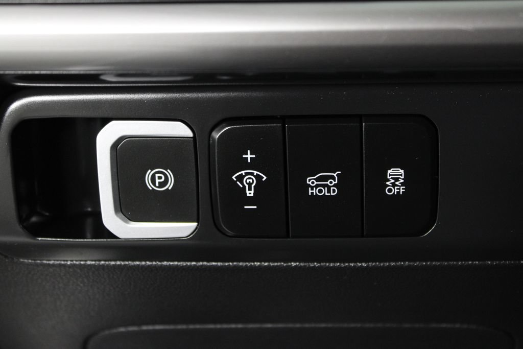 Certified 2024 Hyundai Santa Fe SEL FWD image 25