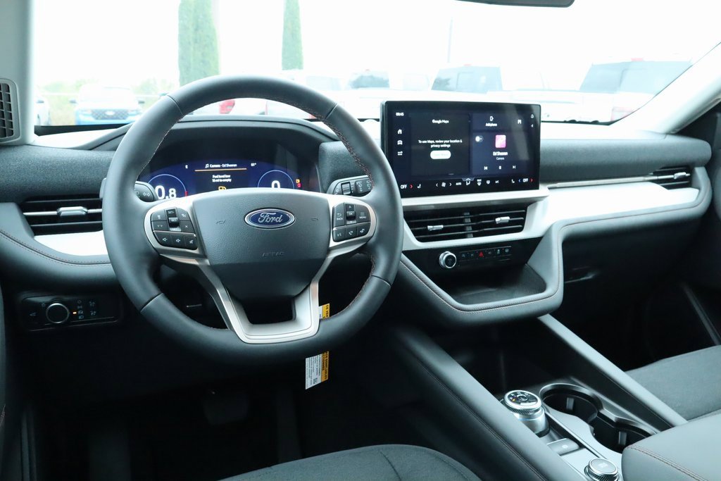 New 2026 Ford Explorer Active image 2