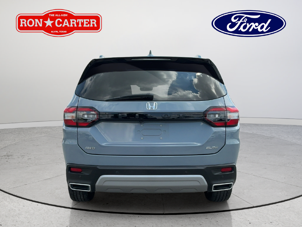 Used 2025 Honda Pilot Elite image 5