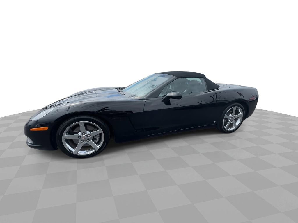 Used 2007 Chevrolet Corvette Convertible w/ Preferred Equipment Group RWD image 4