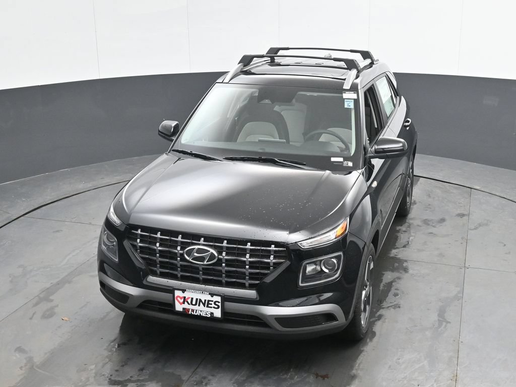 New 2026 Hyundai Venue SEL FWD image 32