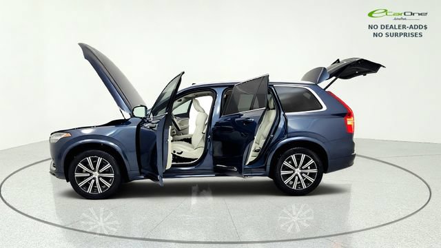 Used 2024 Volvo XC90 B5 Core AWD/4WD image 15