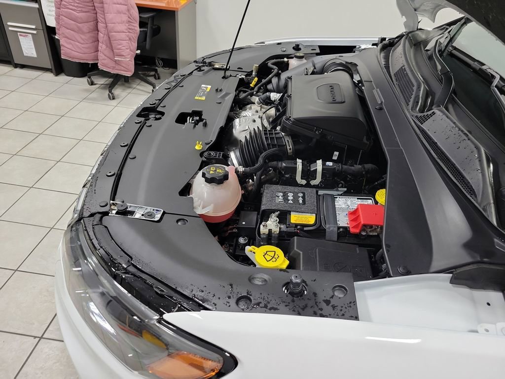 Used 2025 Jeep Compass Limited image 58