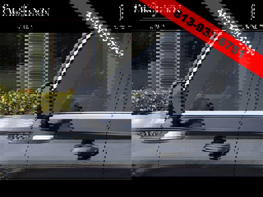 New 2025 Lincoln Aviator Black Label image 20