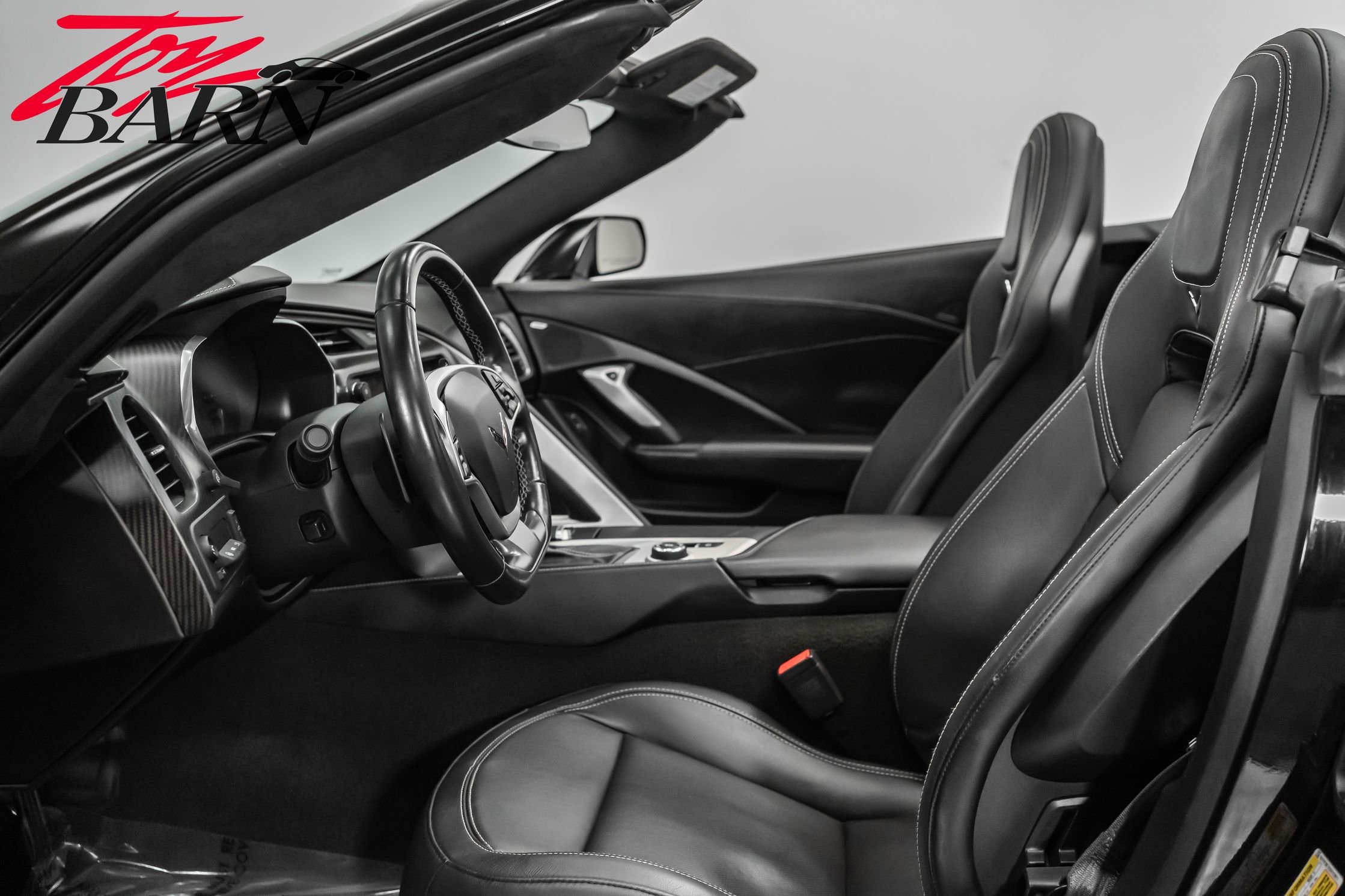 Used 2016 Chevrolet Corvette Stingray Convertible w/ 3LT Preferred Equipment Group image 32