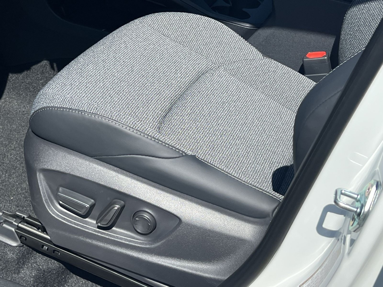 New 2026 Toyota bZ FWD image 8