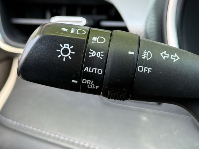 Used 2021 Toyota Highlander Platinum AWD/4WD image 21