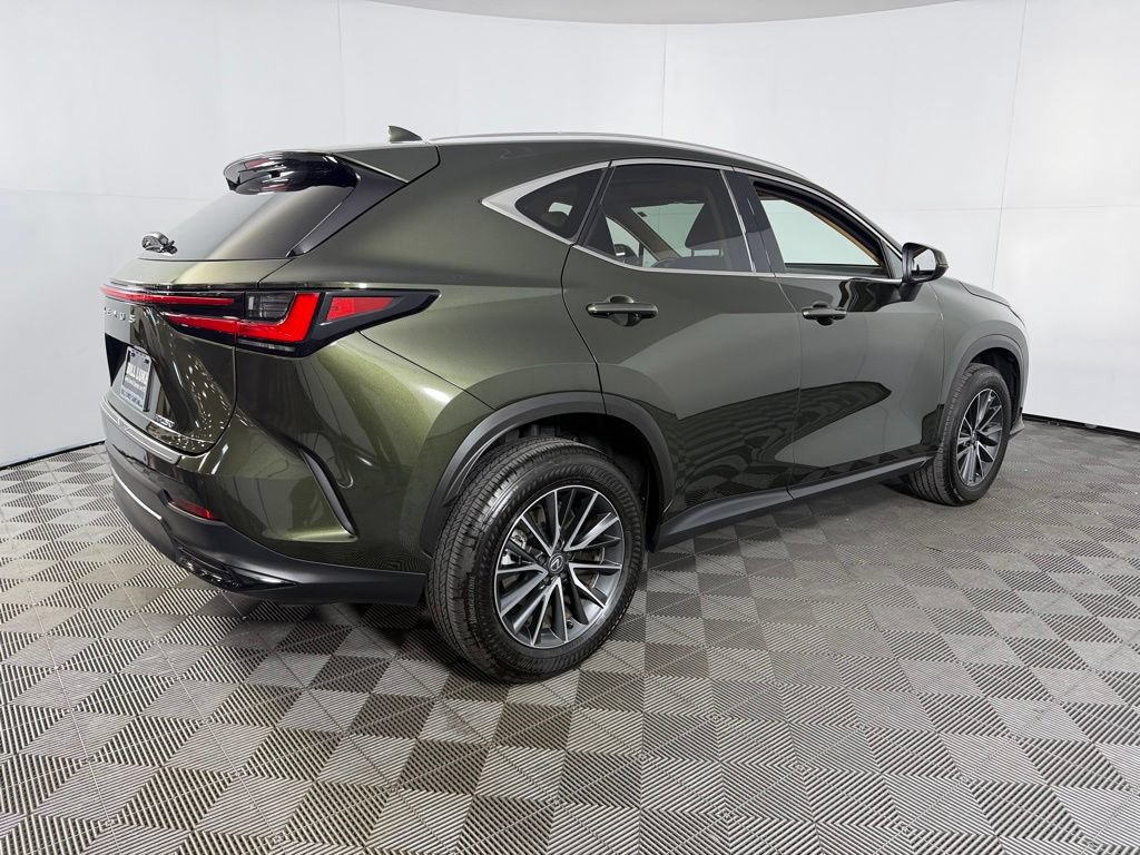 Used 2025 Lexus NX 250 FWD w/ Premium Package image 5