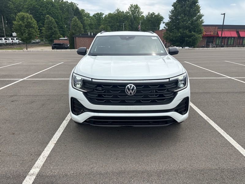 New 2026 Volkswagen Atlas Cross Sport SEL R-Line AWD/4WD image 8