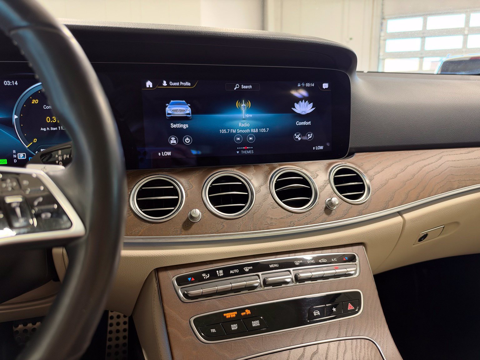 Used 2021 Mercedes-Benz E 450 4MATIC All-Terrain Wagon w/ Premium Package image 25