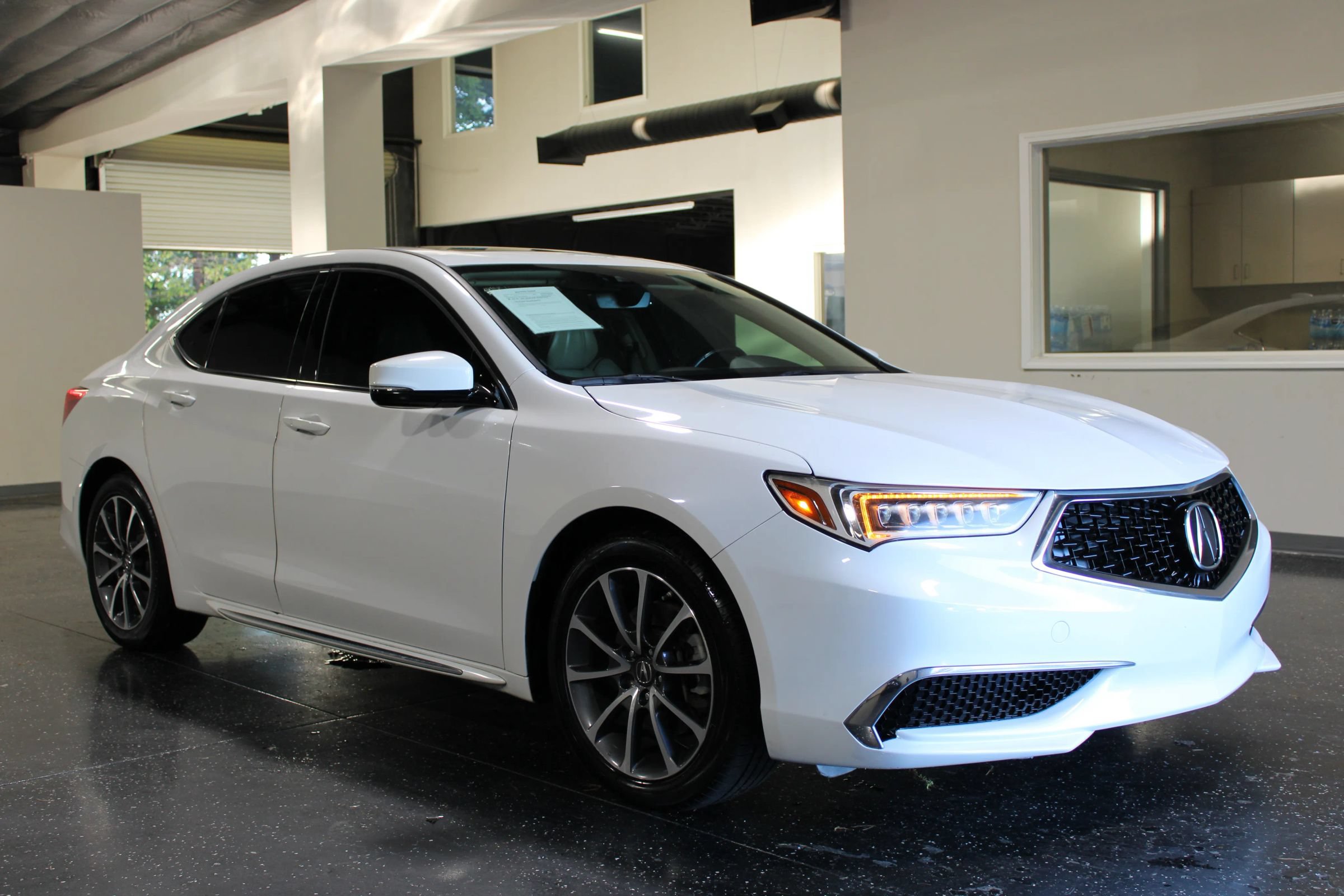 Used 2018 Acura TLX w/ Technology Package