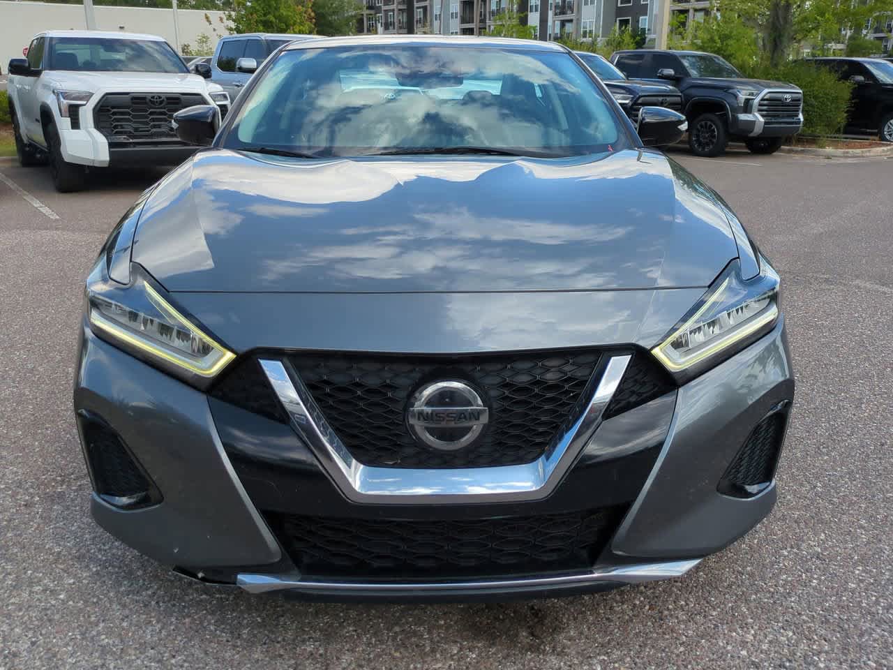 Used 2020 Nissan Maxima 3.5 SV w/ Floor Mat Group FWD image 9