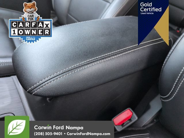 Used 2025 Ford Escape Platinum AWD/4WD image 21