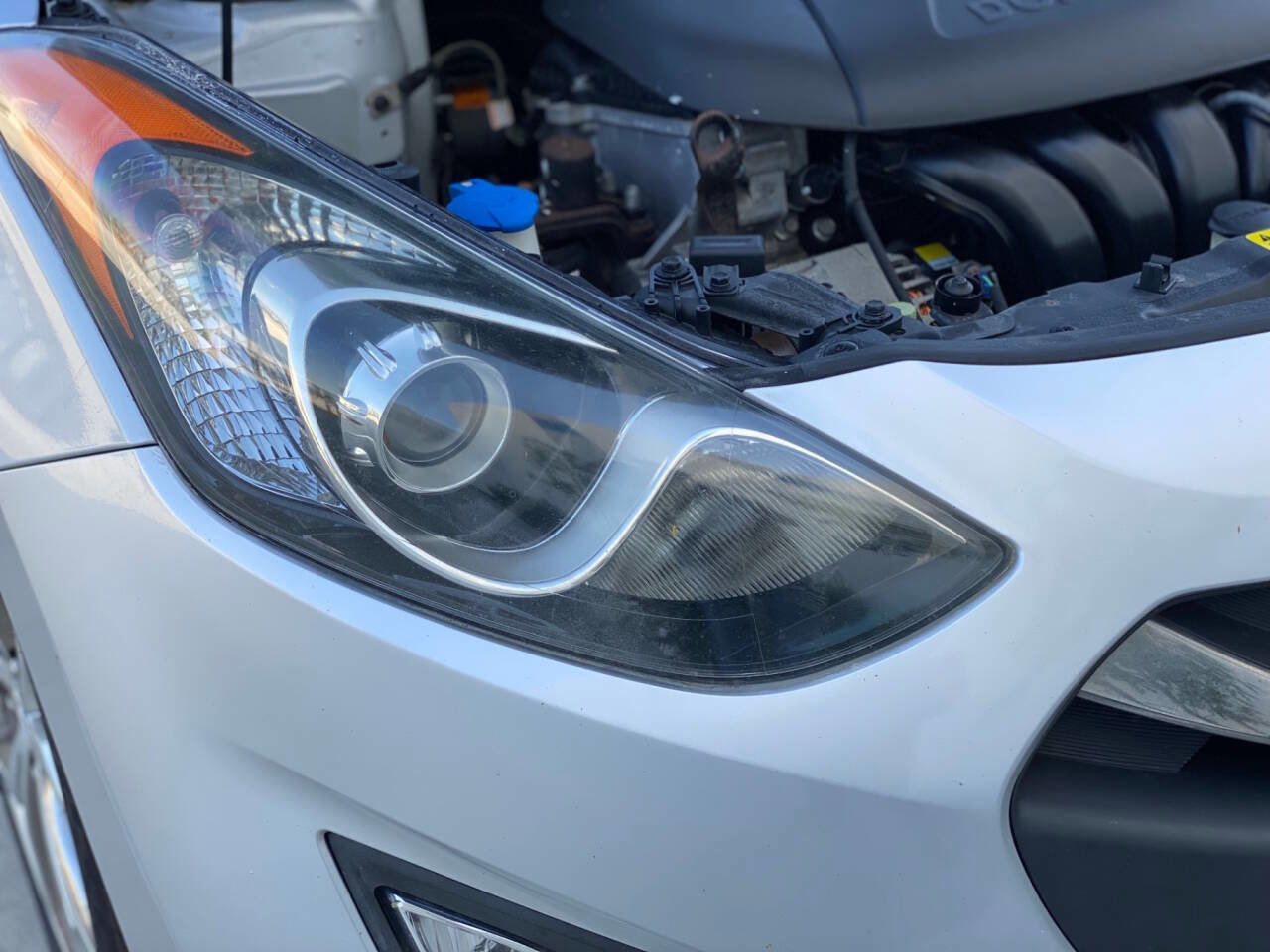 Used 2013 Hyundai Elantra GT w/ Touch & Go Pkg image 9