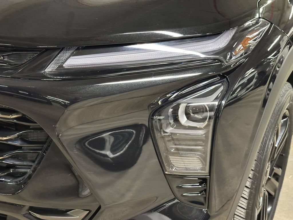 Used 2024 Chevrolet Trax ACTIV FWD image 9