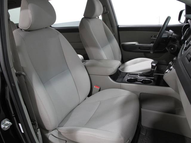 Used 2021 Kia Sedona LX image 14