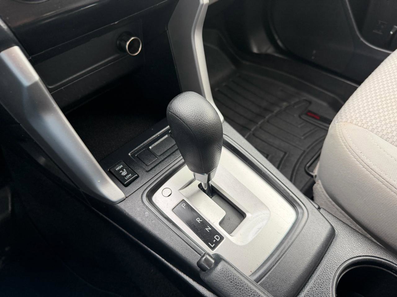 Used 2015 Subaru Forester 2.5i Premium w/ All-Weather Package image 15