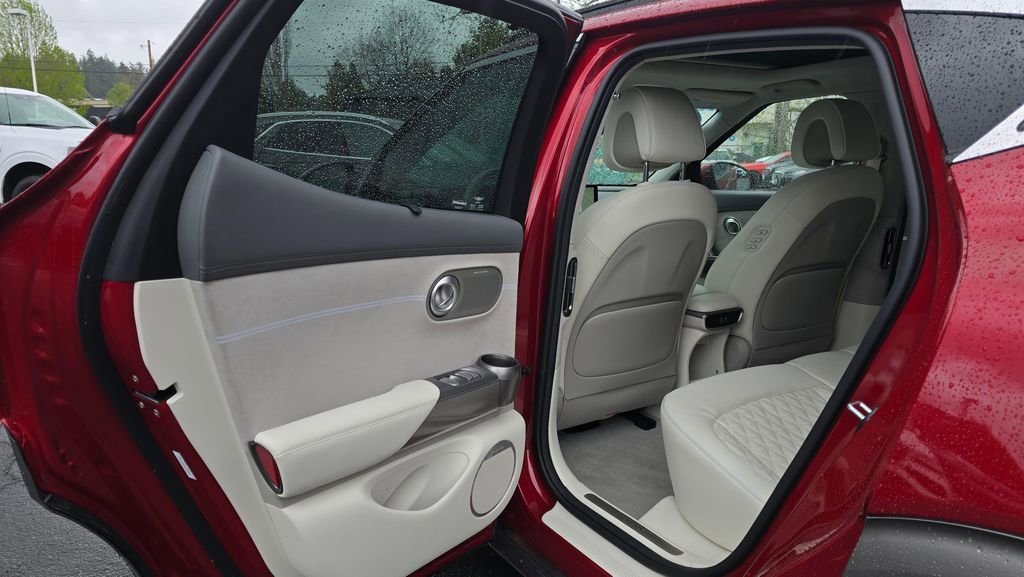 Used 2025 Genesis GV60 Performance image 15