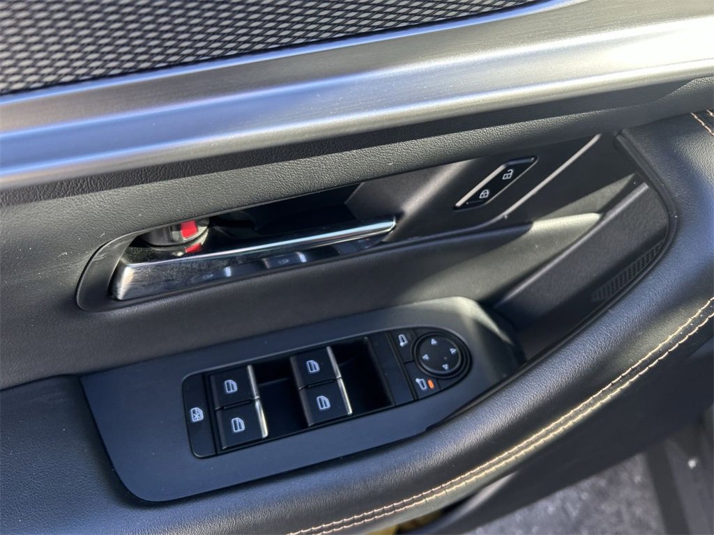 Certified 2025 MAZDA CX-90 3.3 Turbo w/ Preferred Package image 16