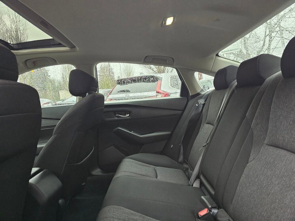 Certified 2023 Honda Accord EX image 13