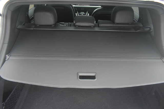 Used 2026 Porsche Cayenne AWD/4WD image 46