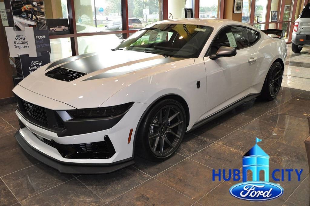 New 2025 Ford Mustang Dark Horse w/ Dark Horse Handlin Package