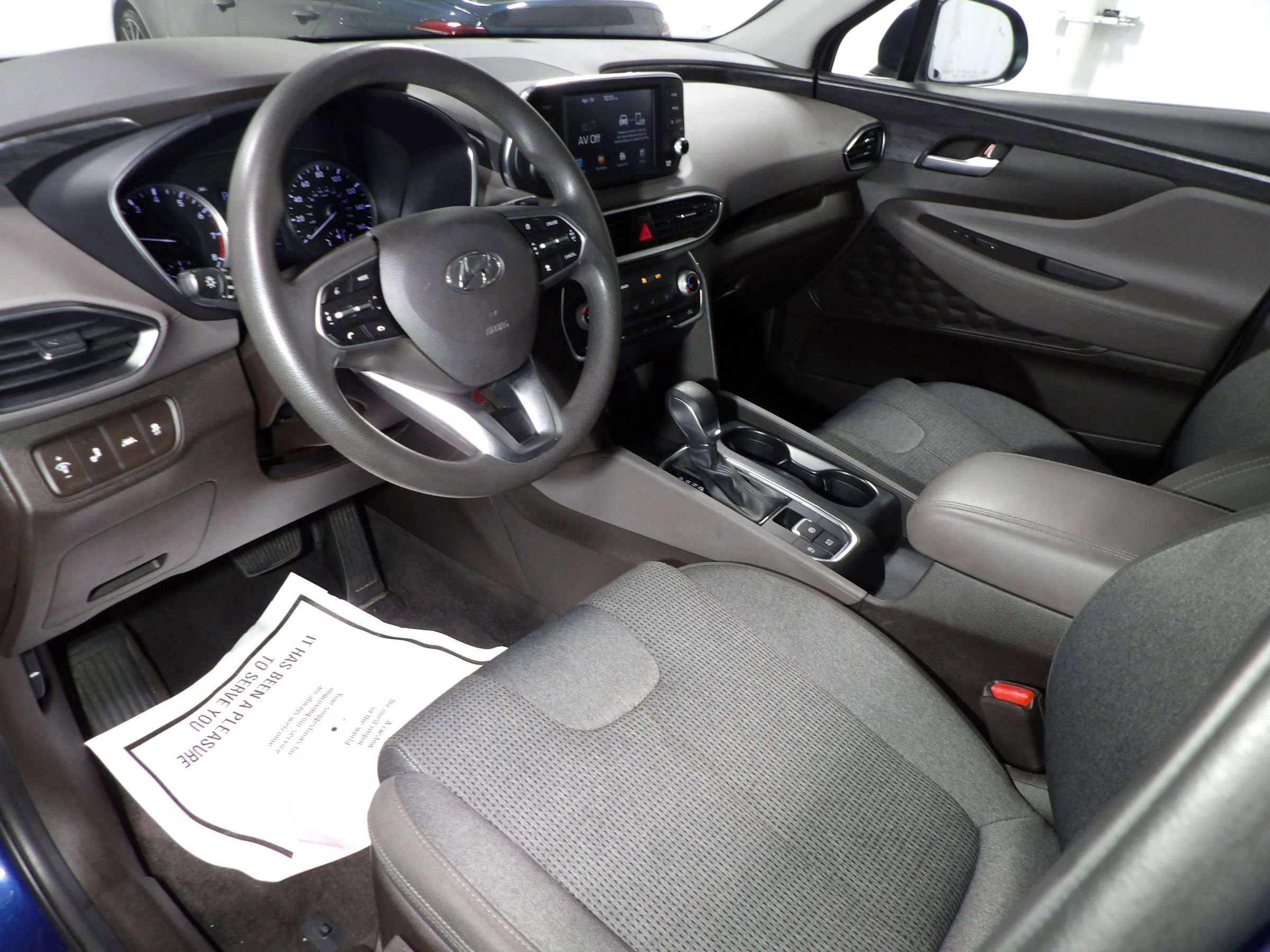 Used 2019 Hyundai Santa Fe SE FWD image 8
