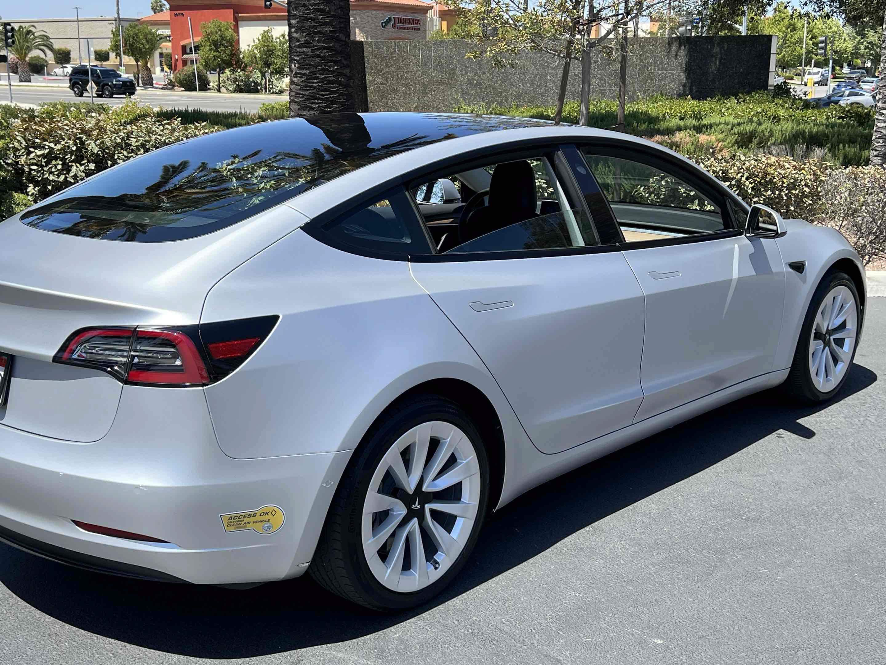 Used 2021 Tesla Model 3 Long Range AWD/4WD image 41