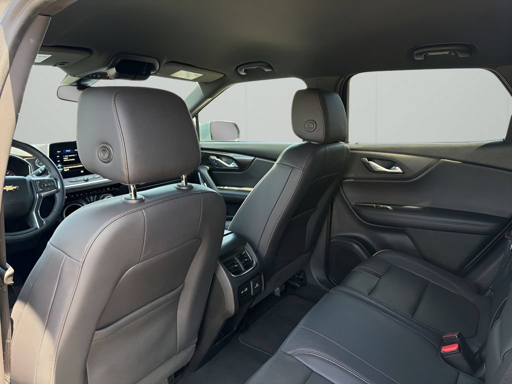 Used 2023 Chevrolet Blazer Premier AWD/4WD image 14