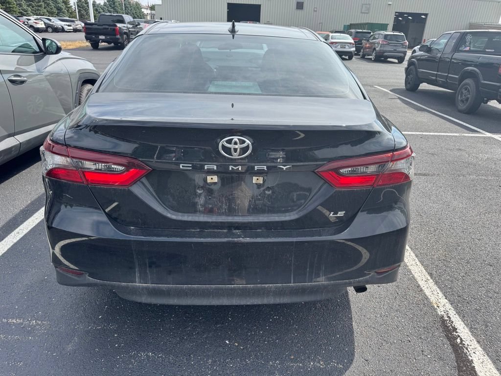 Used 2023 Toyota Camry LE FWD image 3