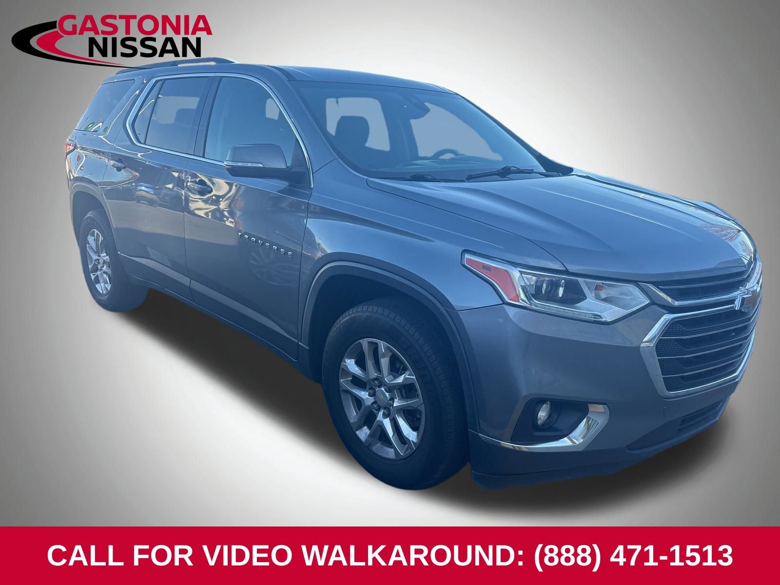 Used 2021 Chevrolet Traverse LT image 3