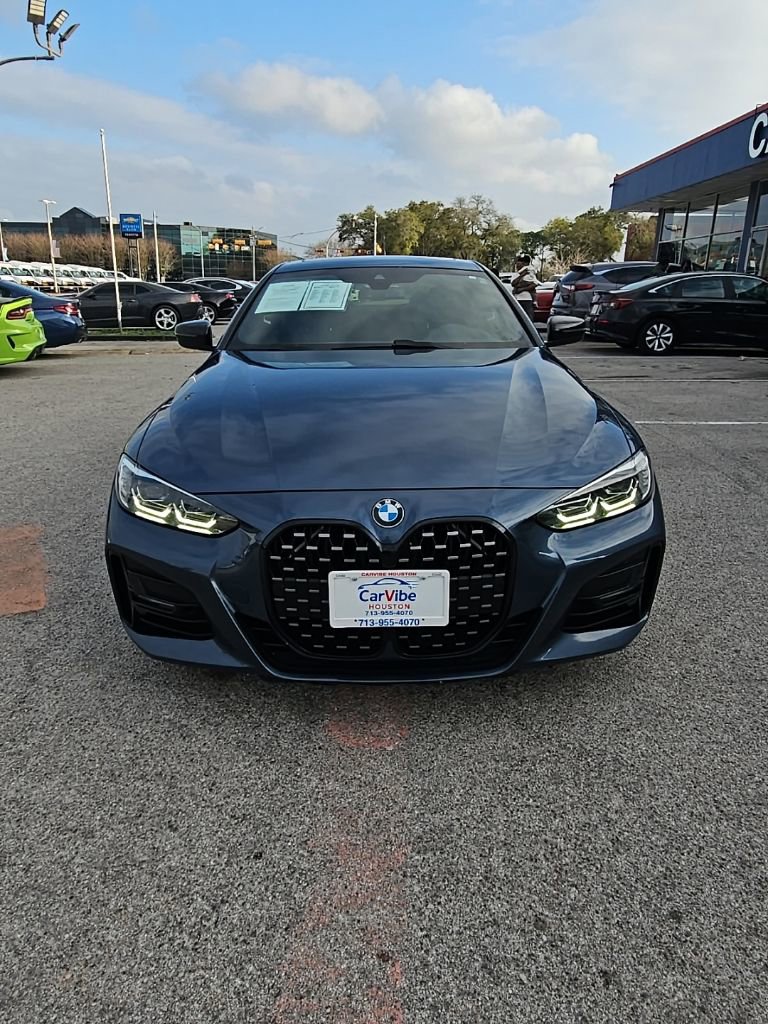 Used 2021 BMW 430i Coupe w/ M Sport Package image 2