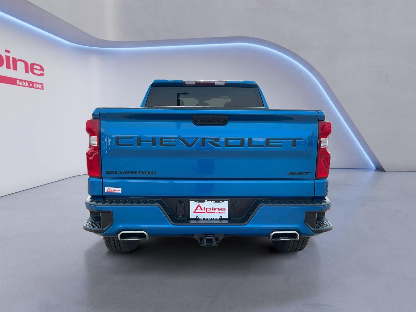 Used 2024 Chevrolet Silverado 1500 RST AWD/4WD image 4