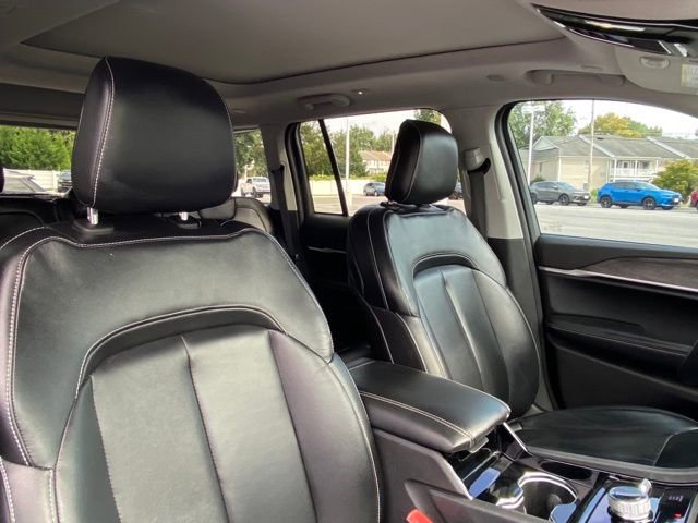 Used 2022 Jeep Grand Cherokee Limited image 22