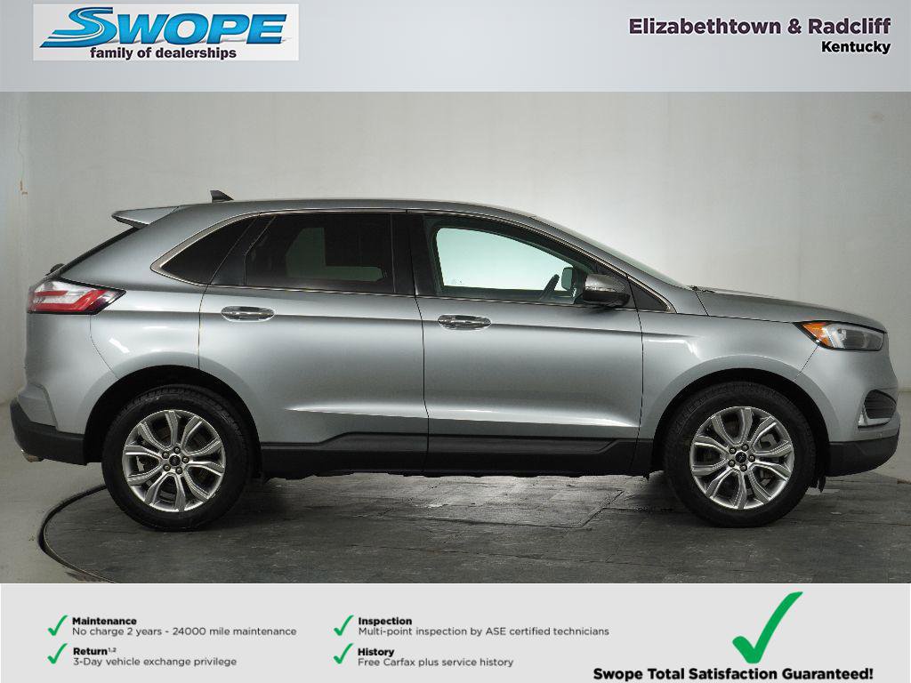 Used 2024 Ford Edge Titanium image 2