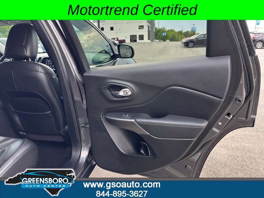 Used 2021 Jeep Cherokee Limited AWD/4WD image 21