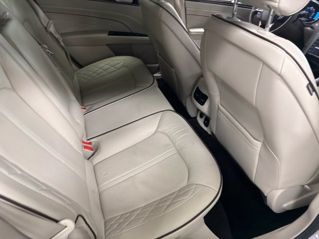 Used 2017 Ford Fusion Energi Platinum FWD image 20