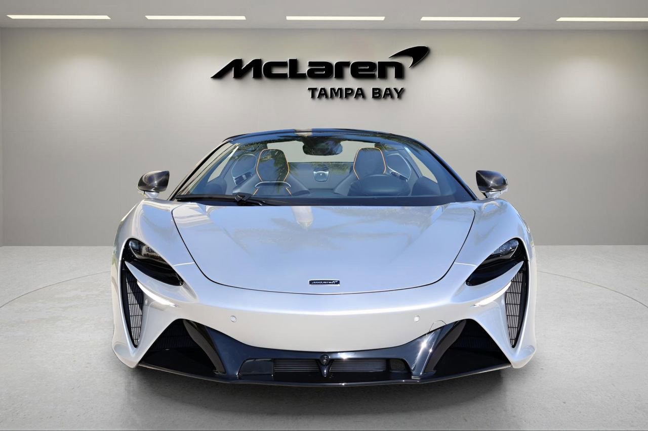 New 2026 McLaren Artura Spider image 8