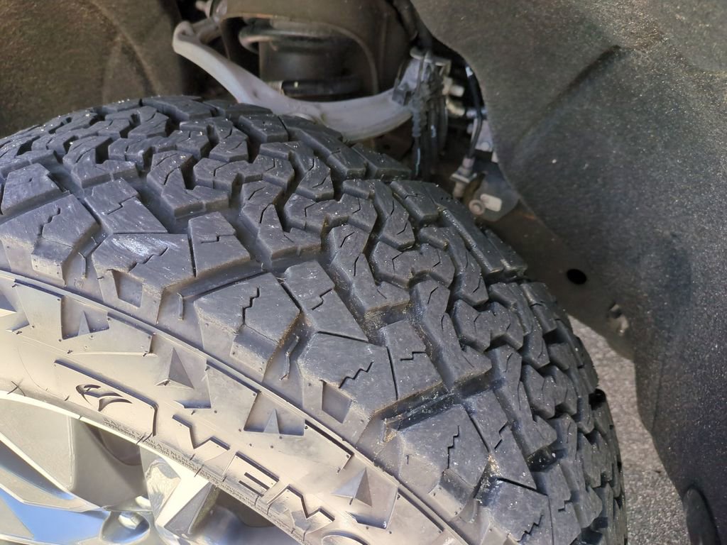 Used 2022 Chevrolet Silverado 1500 RST image 11