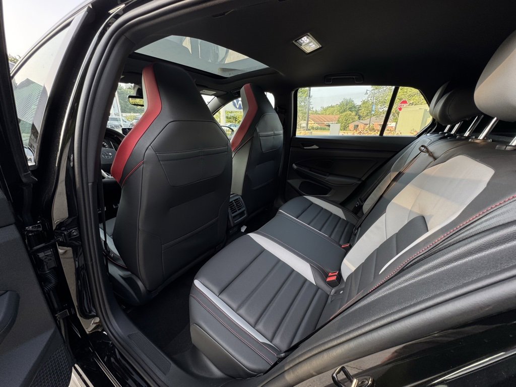 New 2025 Volkswagen GTI SE image 30