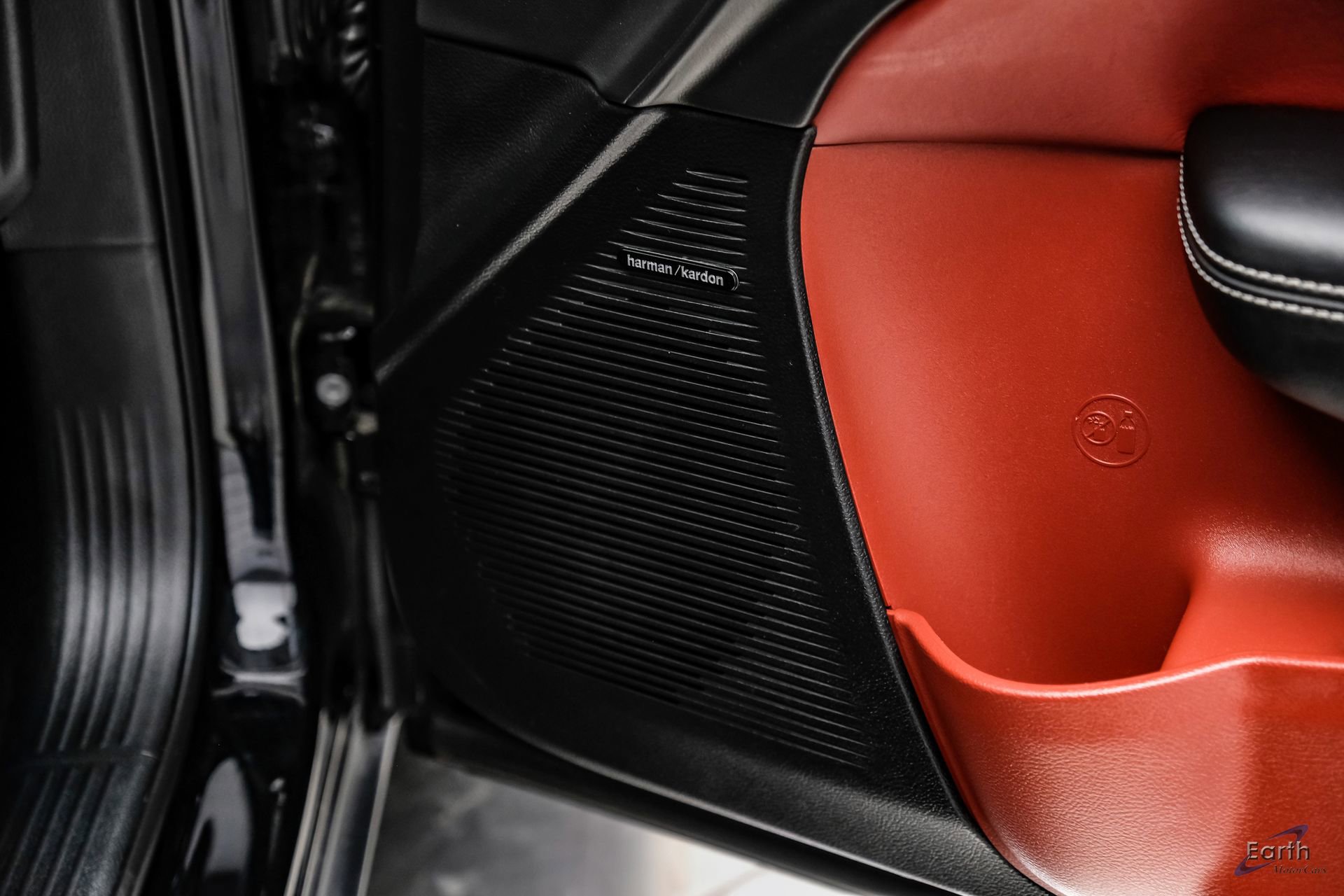 Used 2022 Dodge Challenger SRT Hellcat RWD image 96